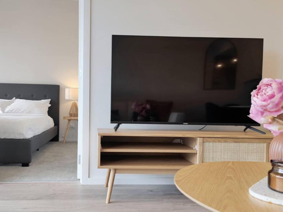 Brand New Stylish 2Br Apartment- Free Parking Auckland Exterior photo